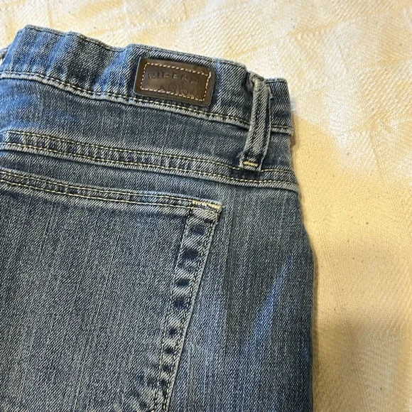 Jeans - Picture 5 of 5